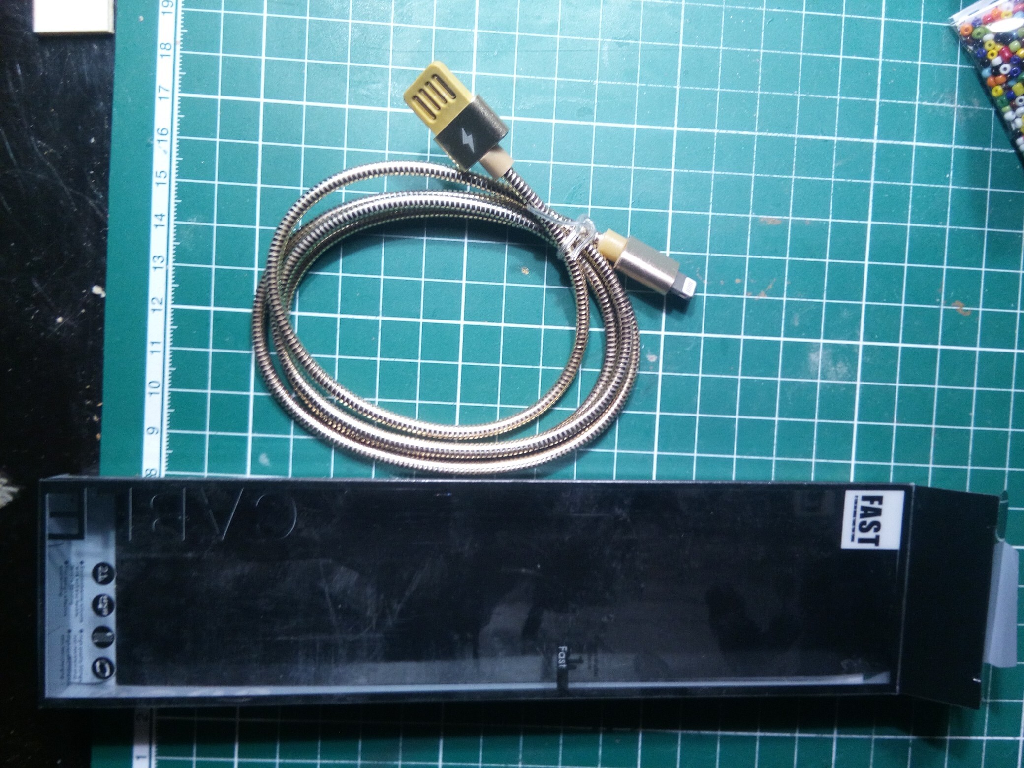 Фотография покупателя товара Кабель Lightning - USB, 2.1 А, металлическая оплётка, 1 м, серебристый - Фото 2