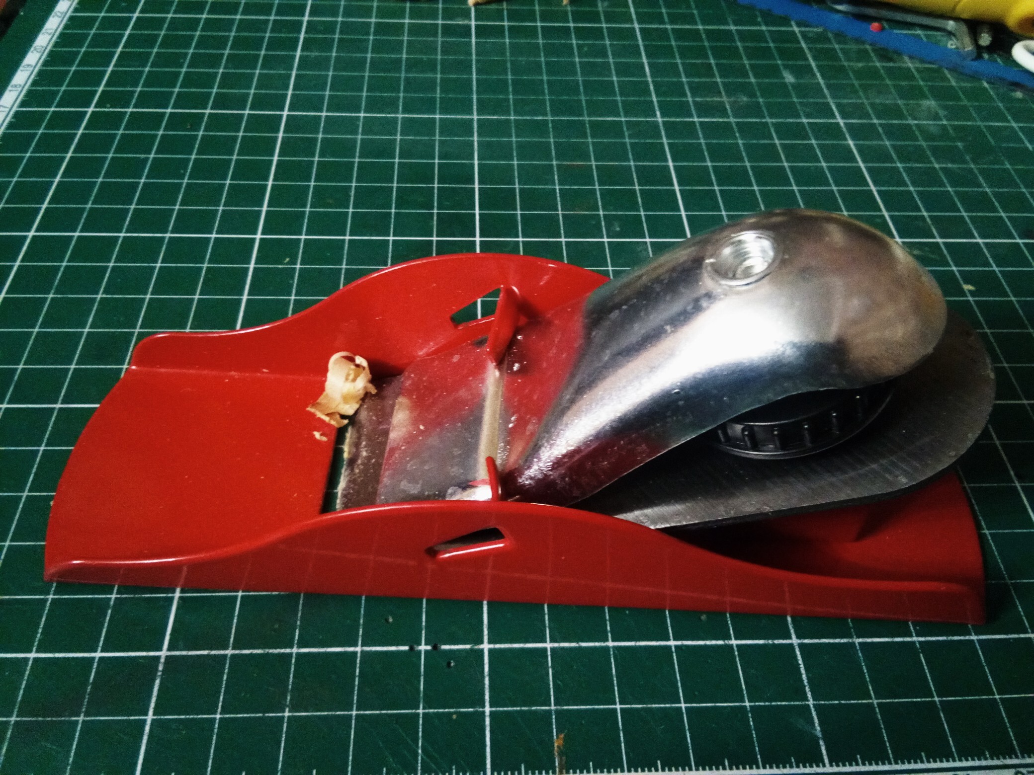 Фотография покупателя товара Рубанок металлический ТУНДРА, малогабаритный, 160×42 мм - Фото 1