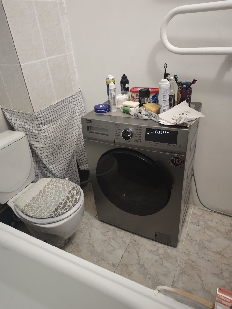 Фотография покупателя товара Стиральная машина Beko WSPE 6H616S, класс А, 1200 об/мин, 6.5 кг, серо/черная - Фото 1