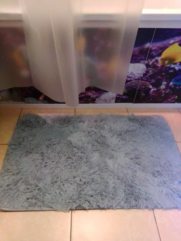 Фотография покупателя товара Набор ковриков для ванной и туалета Доляна «Пушистик», 3 шт, 32×40, 40×50, 50×80 см, цвет коричневый - Фото 3