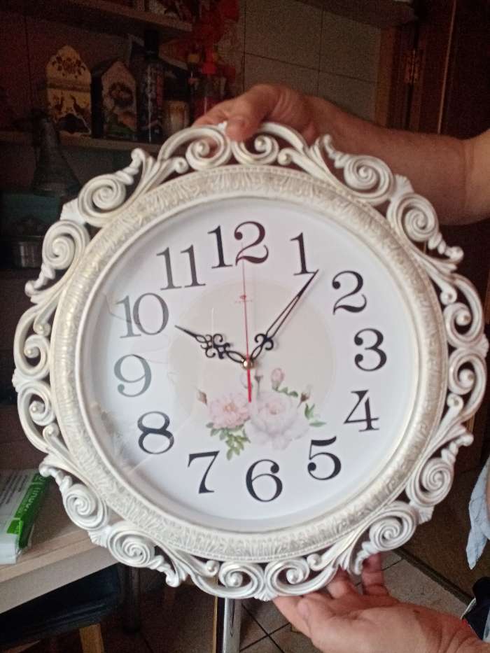 Фотография покупателя товара Часы настенные, интерьерные, "Хостон", бесшумные, d-40.5 см, циферблат 26 см - Фото 23