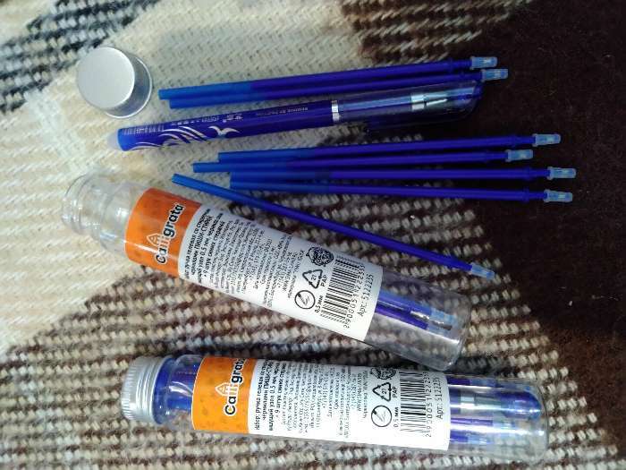 Фотография покупателя товара Набор ручка гелевая со стираемыми чернилами, пишущий узел 0.5 мм, чернила синие+9 синих стержней - Фото 47