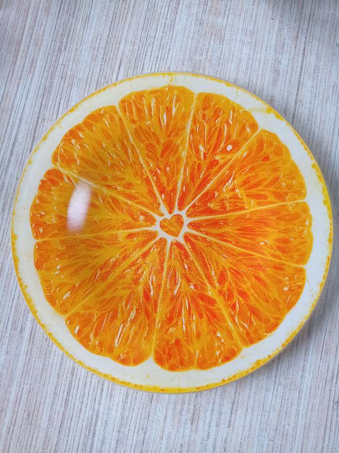 Фотография покупателя товара Тарелка «Апельсин», d=29,5 см, цвет оранжевый - Фото 3