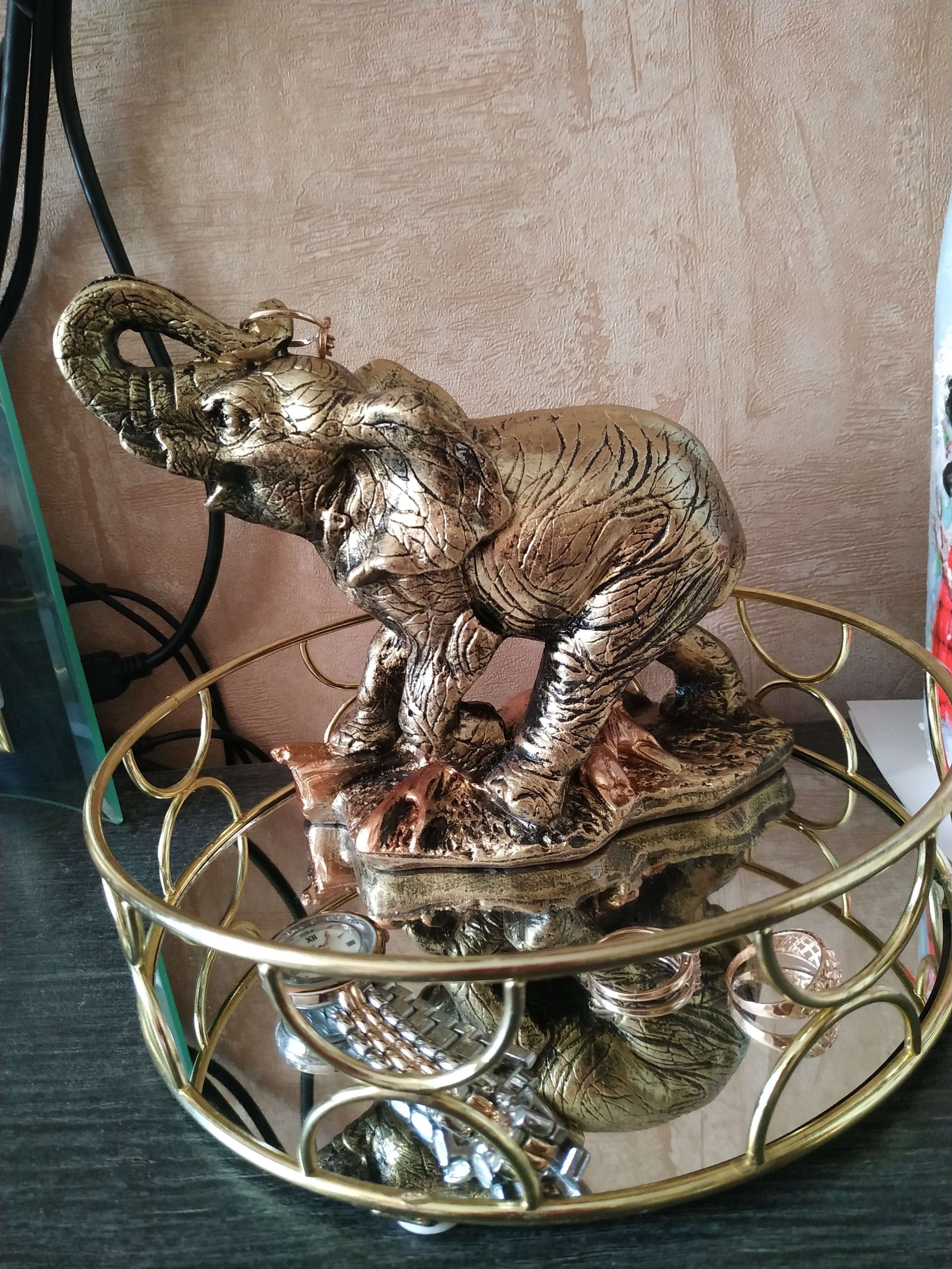 Фотография покупателя товара Сувенир "Слон", золото, 16 см