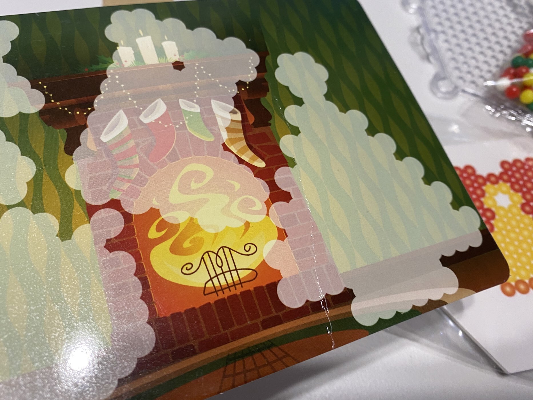 Фотография покупателя товара УЦЕНКА Аквамозаика с декорациями «Новогодняя ёлка», 4 фигурки - Фото 3