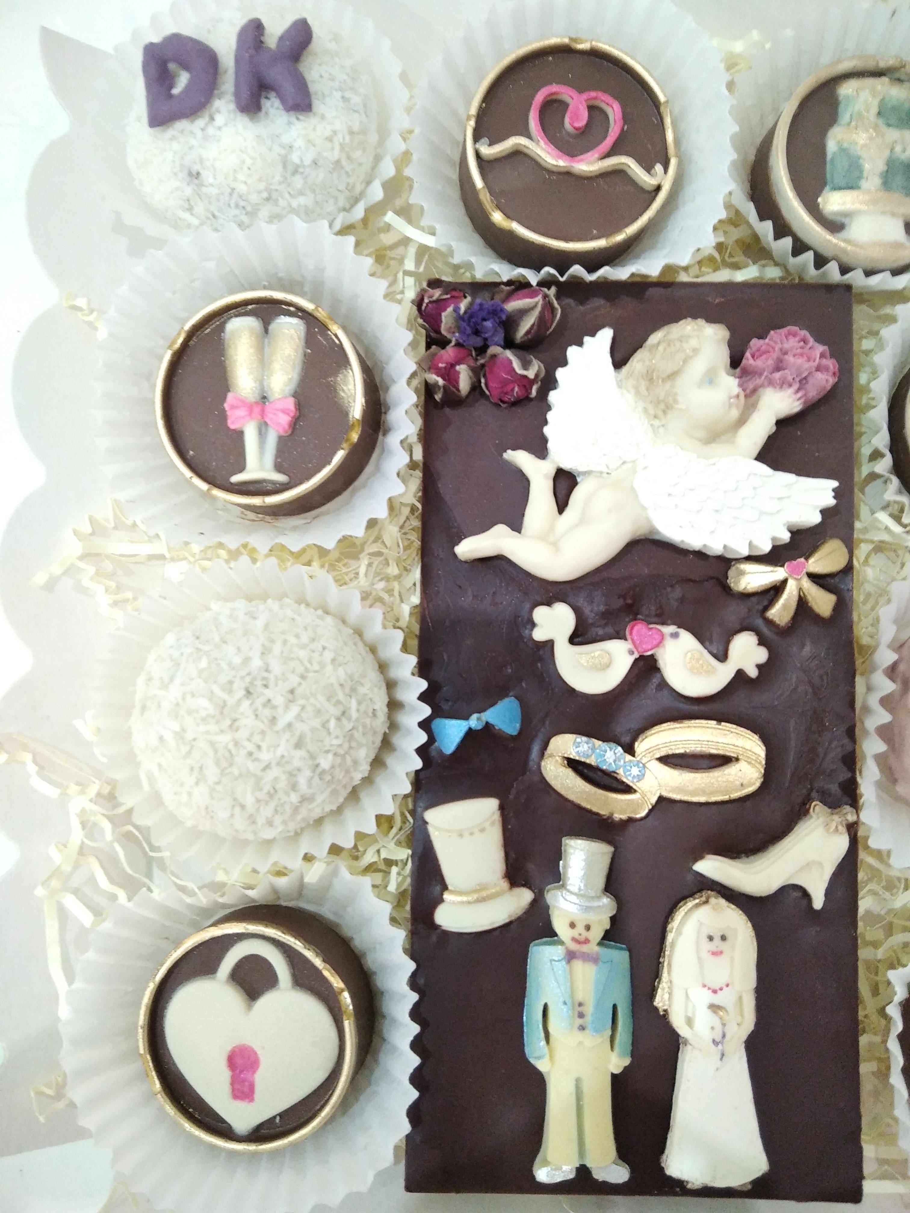 Фотография покупателя товара Молд для заливки «Свадебная атрибутика», силикон, 13 ячеек, 15.5×6×0.9 см, розовый - Фото 2