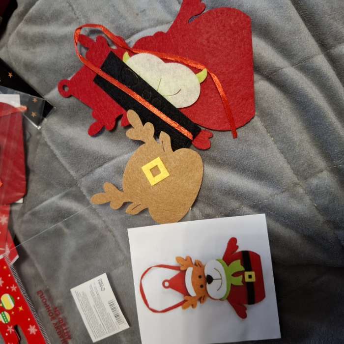 Фотография покупателя товара Ёлочная игрушка из фетра «Снеговичок в шапочке», набор для творчества, своими руками - Фото 9