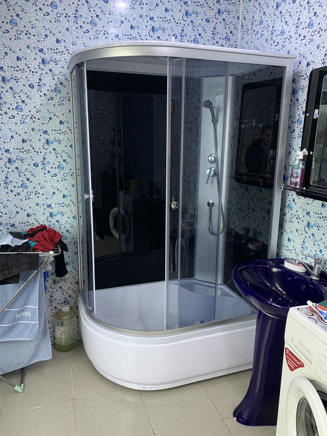 Фотография покупателя товара Душевая кабина Comforty 302R, серое стекло, задняя чёрная стеклянная панель, 120х80х215 см - Фото 6