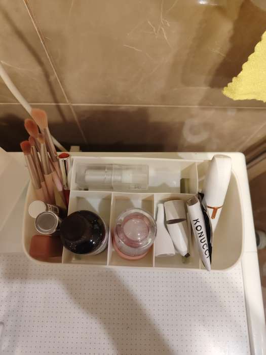 Фотография покупателя товара Органайзер для хранения косметики, 6 секций, с ящиком, 21×10.5×9 см, бежевый, зелёный - Фото 1