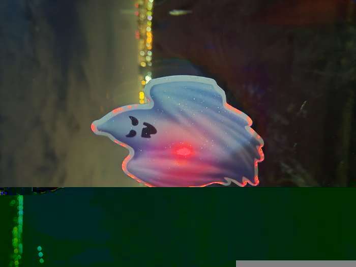 Фотография покупателя товара Светодиодная игрушка «Призрак» 8 × 11.5 см, батарейки AG13х3 (в комплекте), свечение мульти - Фото 1