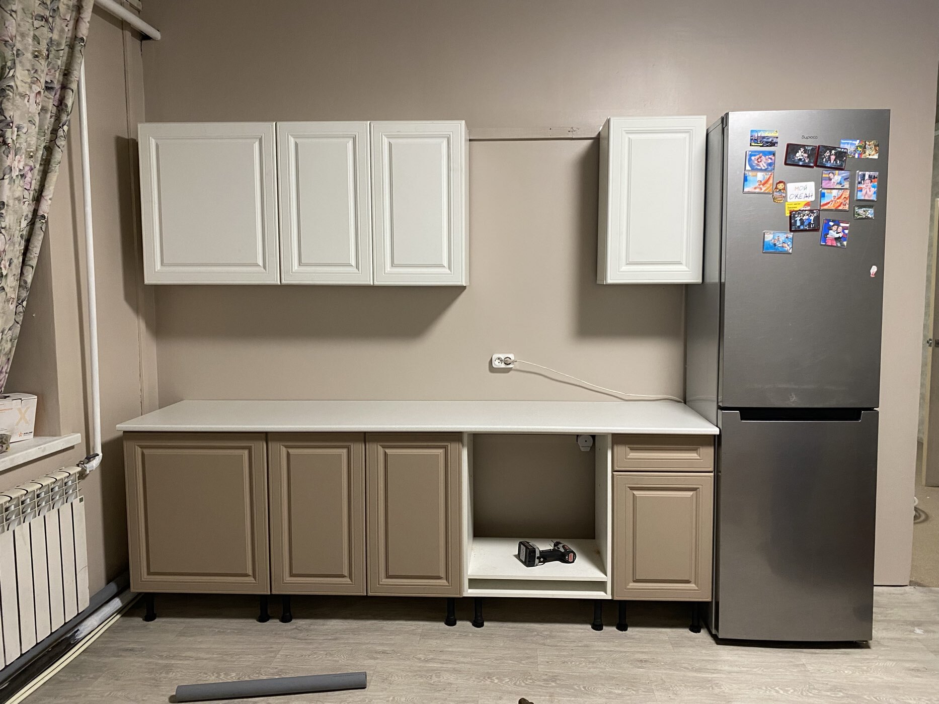 Фотография покупателя товара Кухня прямая «Ева», под встраиваемую технику, 2400 мм, цвет белый софт МДФ/графит софт МДФ - Фото 1