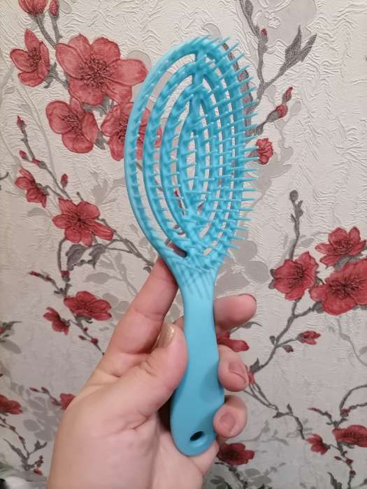 Фотография покупателя товара Расчёска массажная, для сушки волос, 7,5 × 23,5 см, цвет голубой - Фото 13