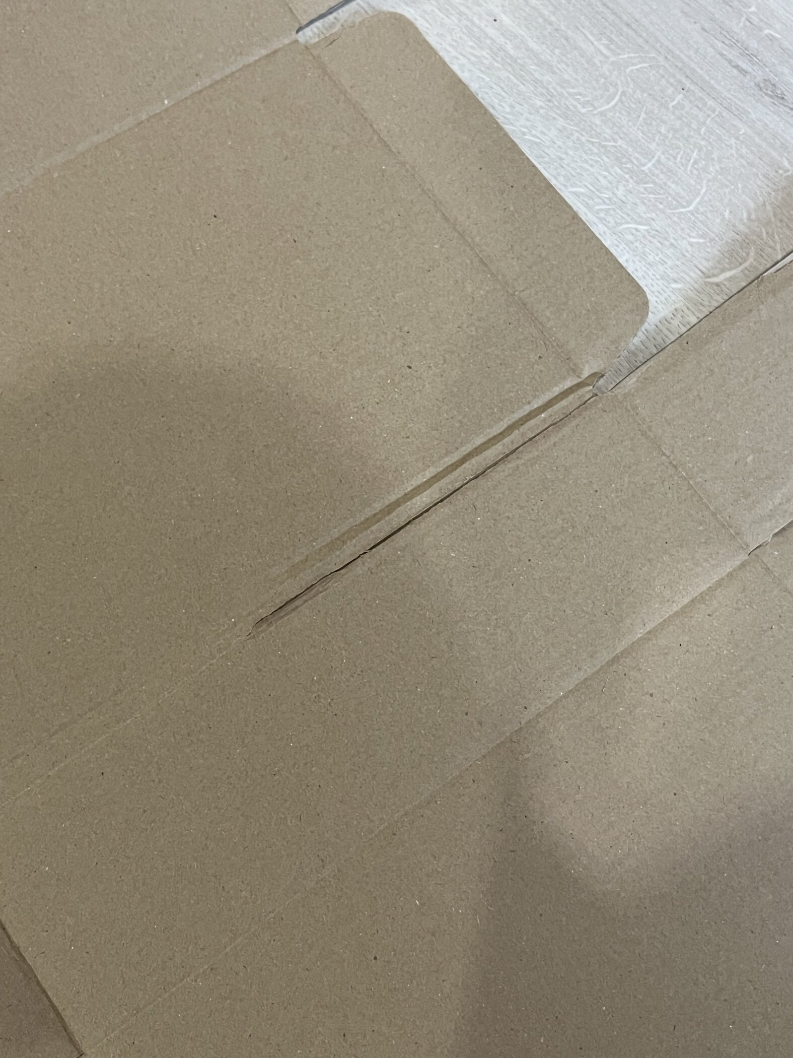 Фотография покупателя товара Коробка самосборная, белая, гофрокартон, для подарков, хранения и отправки посылок, 31×22×9.5 см - Фото 41