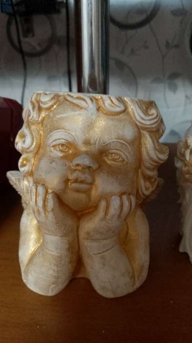 Фотография покупателя товара Фигурное кашпо для цветов «Мечтающий ангел», 11×11×8 см, гипс, белое - Фото 1