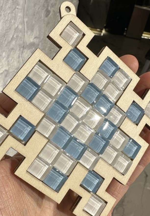 Фотография покупателя товара Набор для творчества «Ёлочная игрушка. Мозаика», 4 шт. - Фото 1