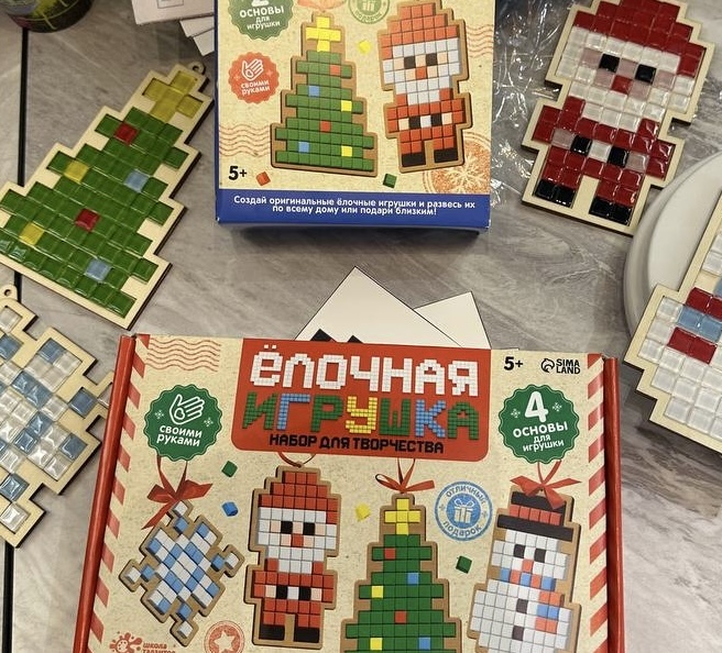 Фотография покупателя товара Набор для творчества «Ёлочная игрушка. Мозаика», 4 шт. - Фото 2