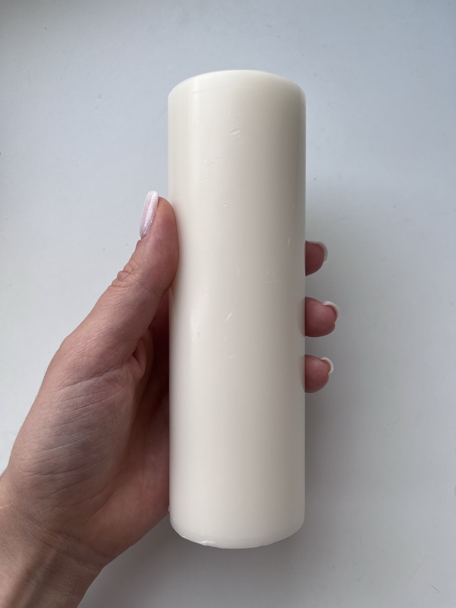 Фотография покупателя товара Свеча интерьерная «Столбик», белая, 15×5 см - Фото 2