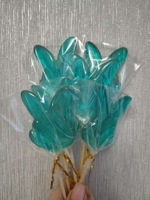 Фотография покупателя товара Форма для леденцов Доляна «Заяц», силикон, 13×7.5×0.7 см, 3 ячейки, прозрачный - Фото 1