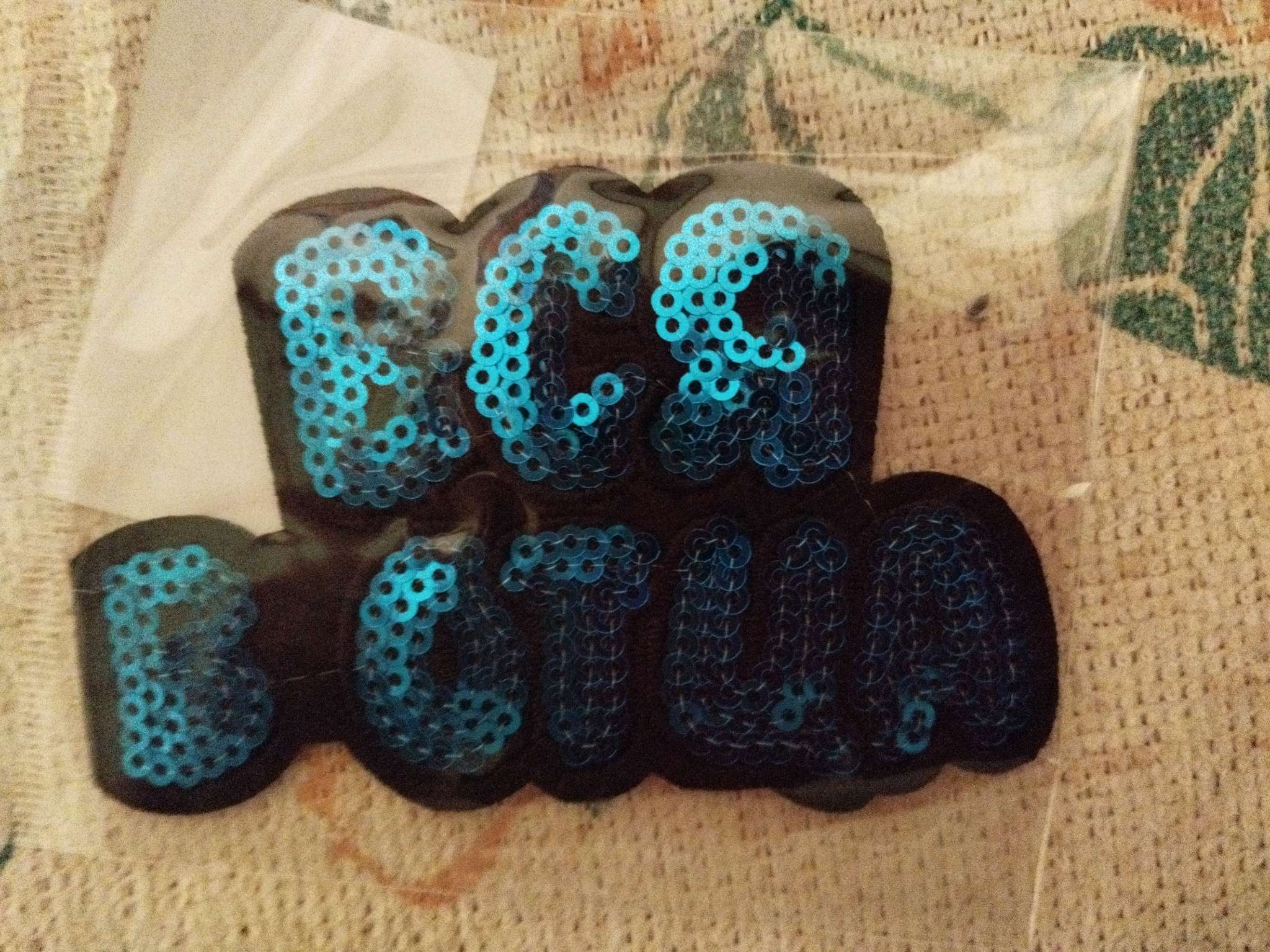 Фотография покупателя товара Термонаклейка на одежду «Русалка», 3.6×4.6 см - Фото 8