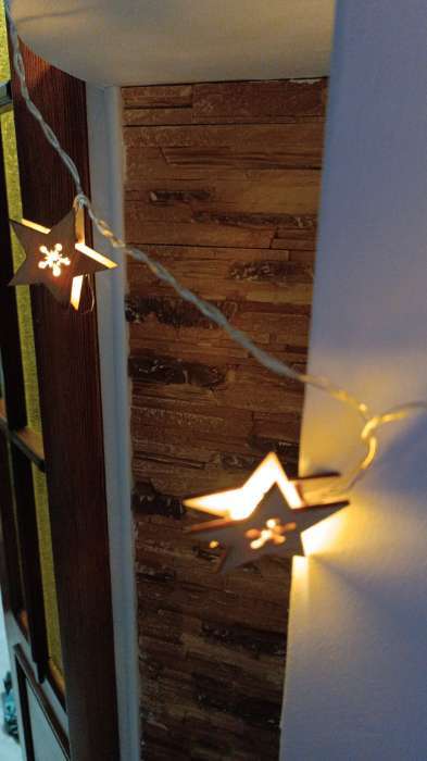 Фотография покупателя товара Гирлянда «Нить» 2.5 м с насадками «Листочек», IP20, прозрачная нить, 10 LED, от батареек АА×2, свечение тёплое белое - Фото 1