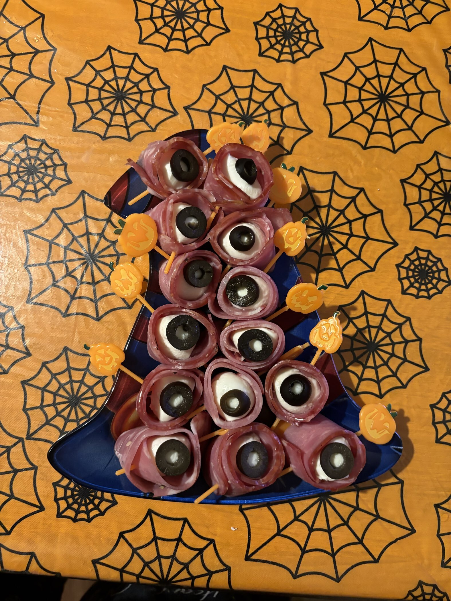 Фотография покупателя товара Шпажки для канапе «Тыква», в наборе 12 шт., жёлтая - Фото 1