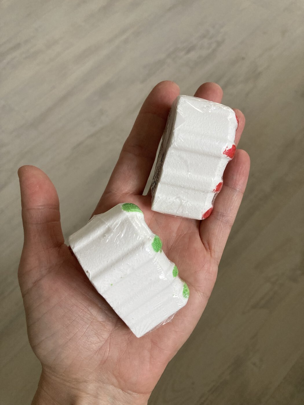 Фотография покупателя товара УЦЕНКА Новогодняя бомбочка для ванны леденец, 100 г - Фото 8