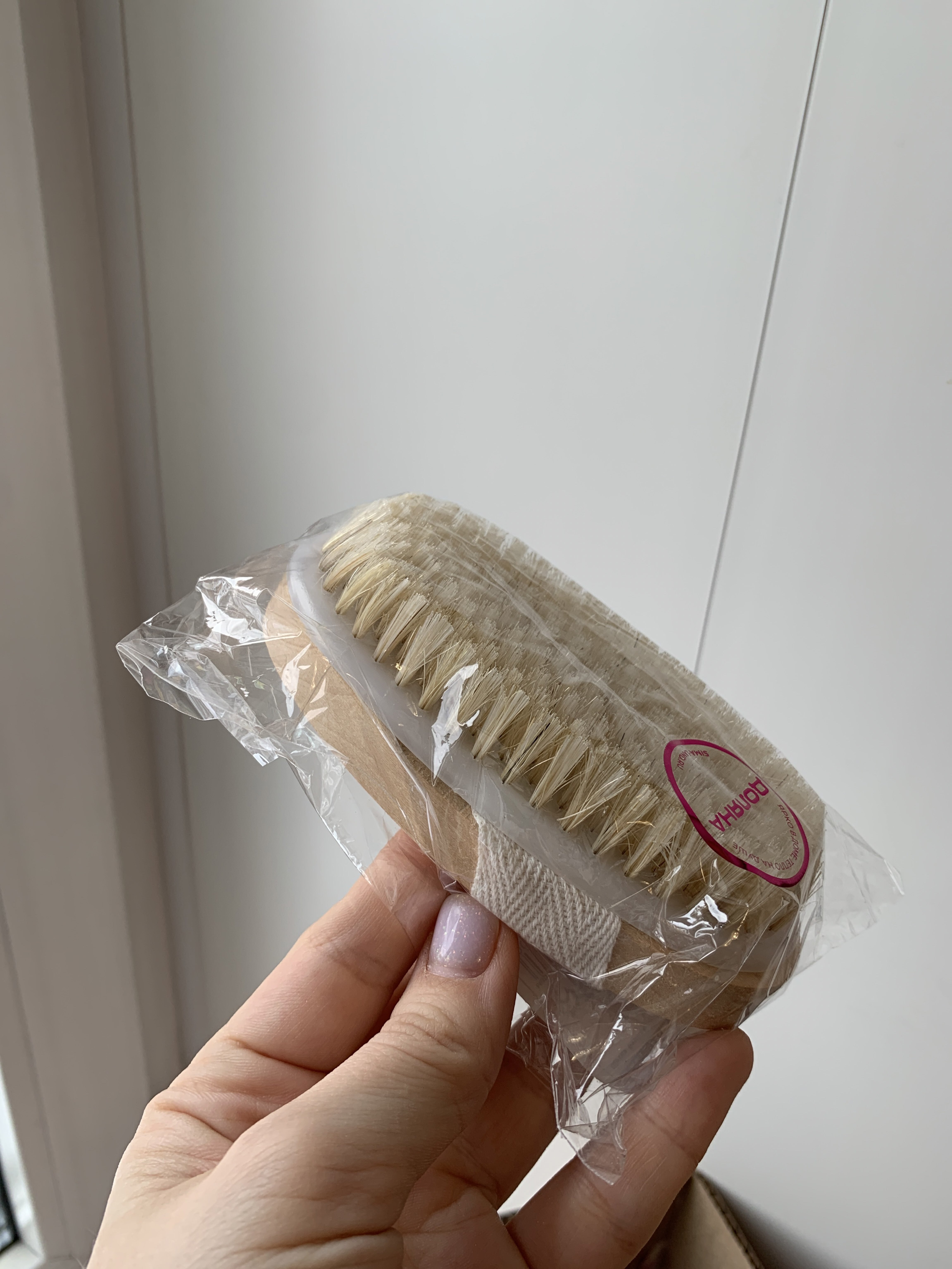 Фотография покупателя товара Щётка массажная для тела Доляна, натуральная щетина - Фото 1