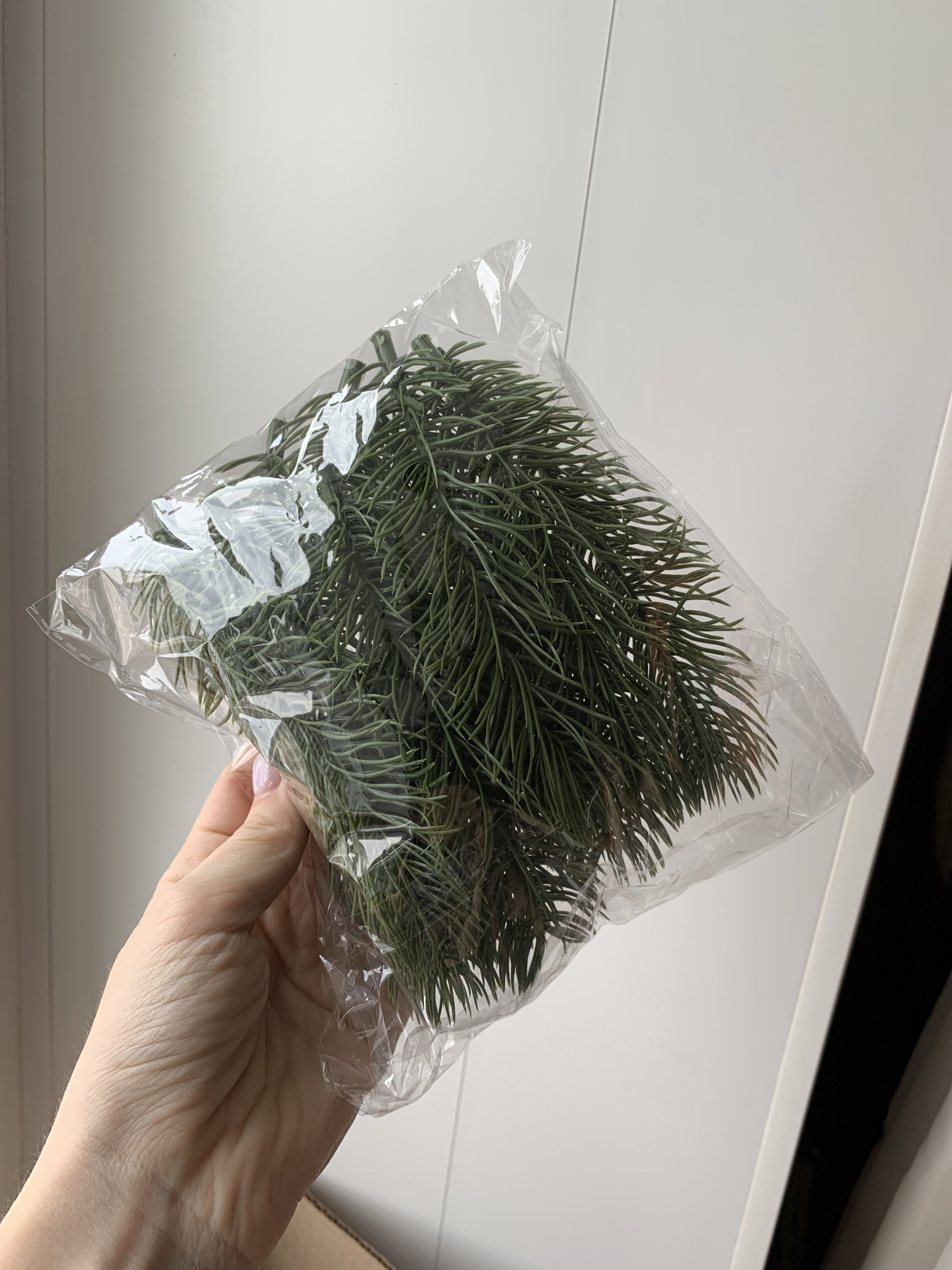 Фотография покупателя товара Ветка декоративная новогодняя, набор 5 шт., 27 см - Фото 22