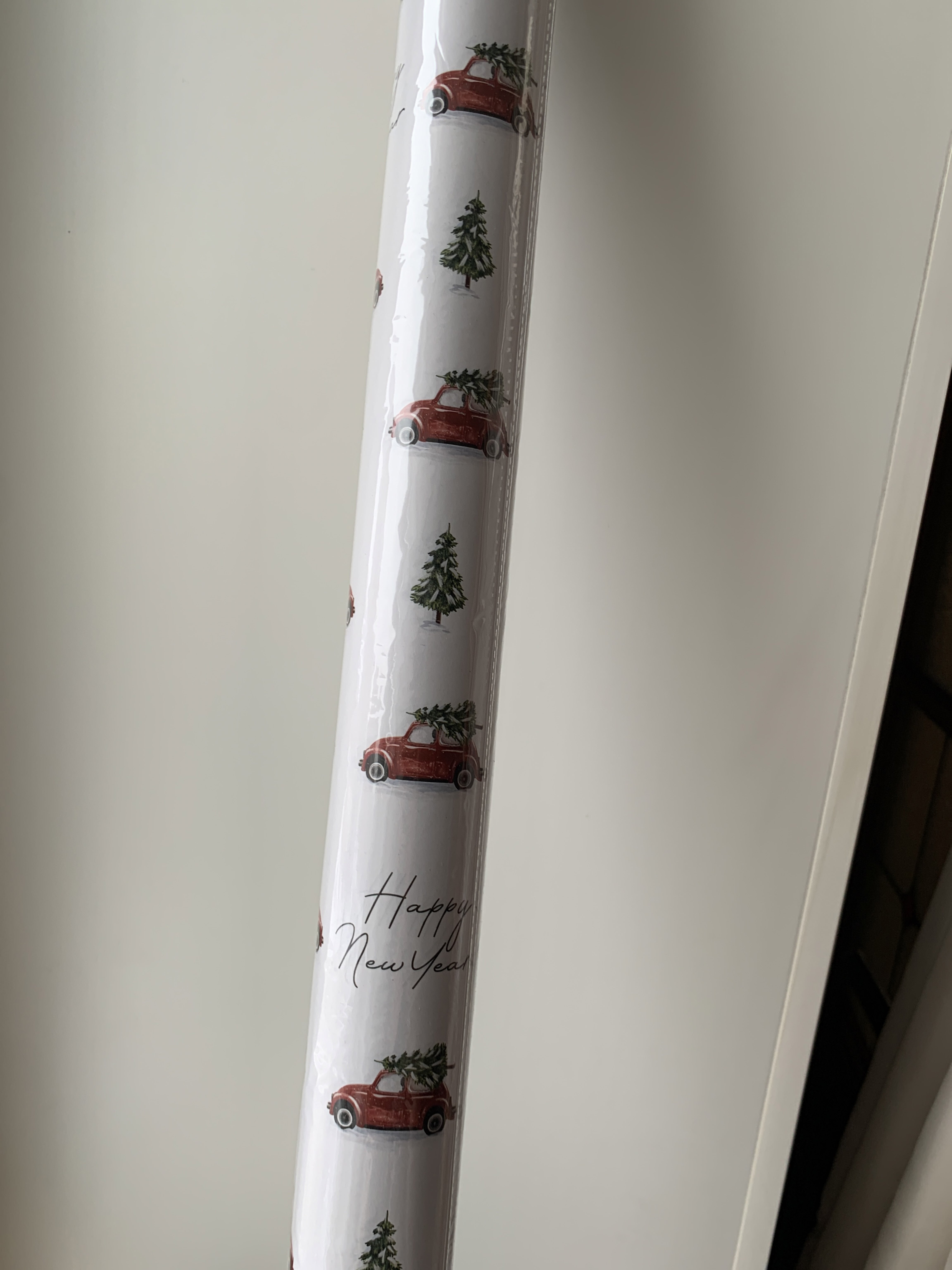 Фотография покупателя товара Бумага упаковочная глянцевая «Новый год 2026», лошадь, 70×100 см - Фото 4