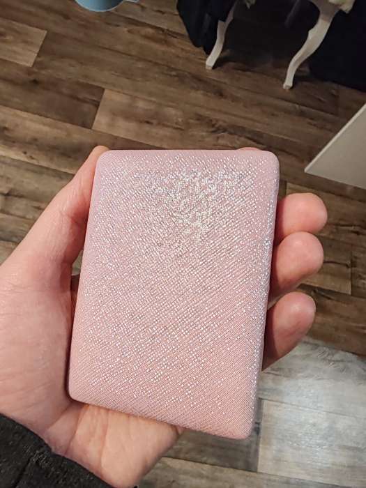 Фотография покупателя товара Зеркало складное «Блеск», 6.3×8.7×1.8 см, цвет серебристый - Фото 2