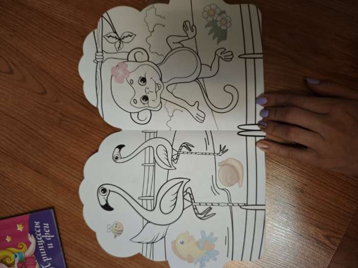 Фотография покупателя товара Раскраска детская «Котёнок», 12 стр., с наклейками - Фото 6