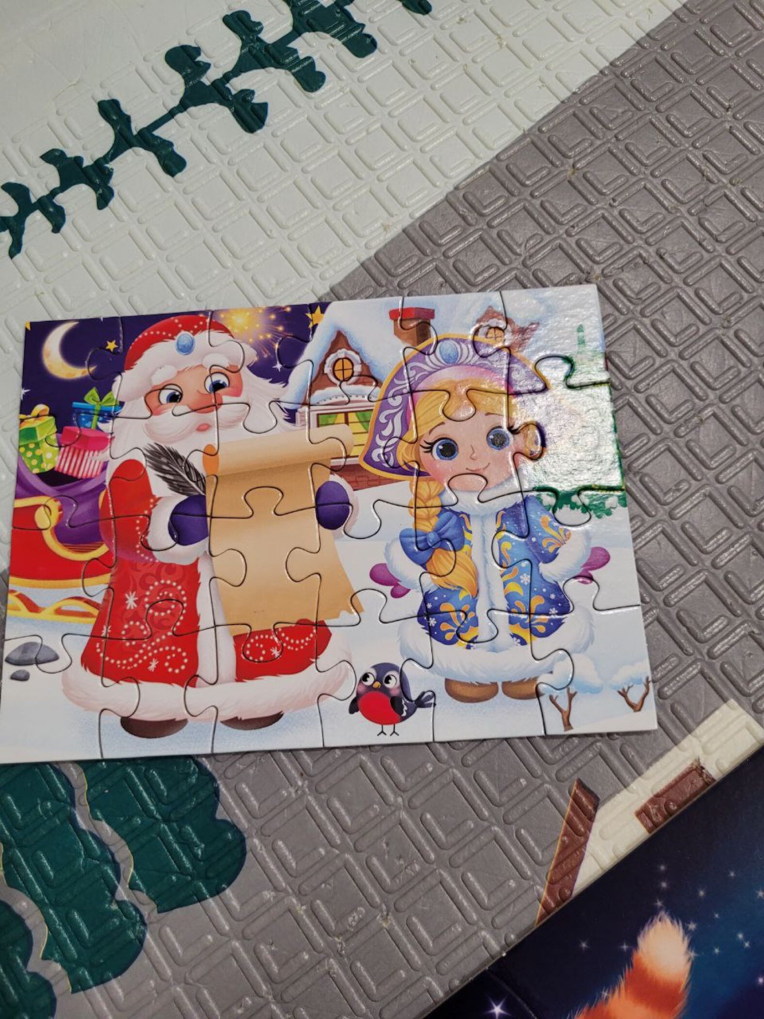 Фотография покупателя товара Пазл «Дед Мороз и Снегурочка», 24 детали - Фото 1