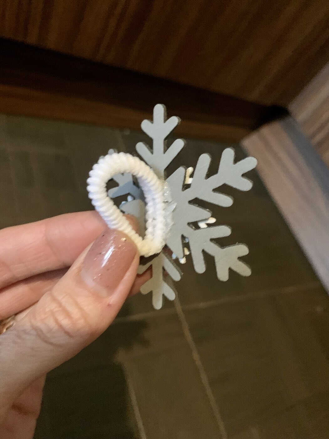 Фотография покупателя товара Заготовка для творчества «Снежинки» 6 см, набор 6 шт., серебро, фоамиран - Фото 1