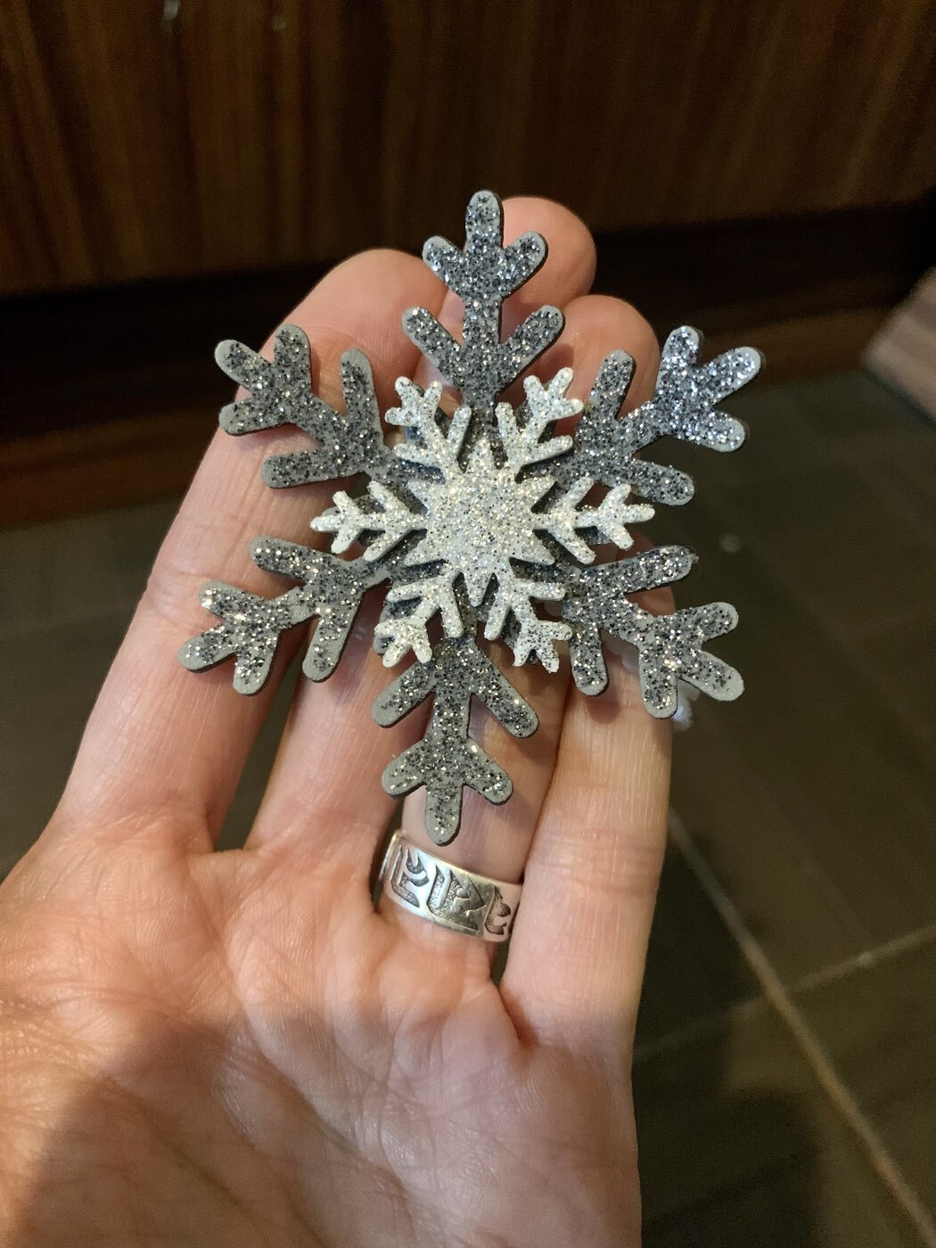 Фотография покупателя товара Заготовка для творчества «Снежинки» 6 см, набор 6 шт., серебро, фоамиран - Фото 2