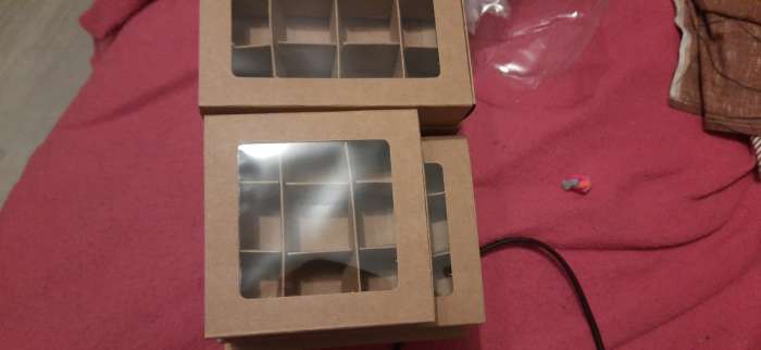Фотография покупателя товара Коробка для 12 конфет, 11.5×8.7×2.5 см, Тонкие разделители, крафт - Фото 44