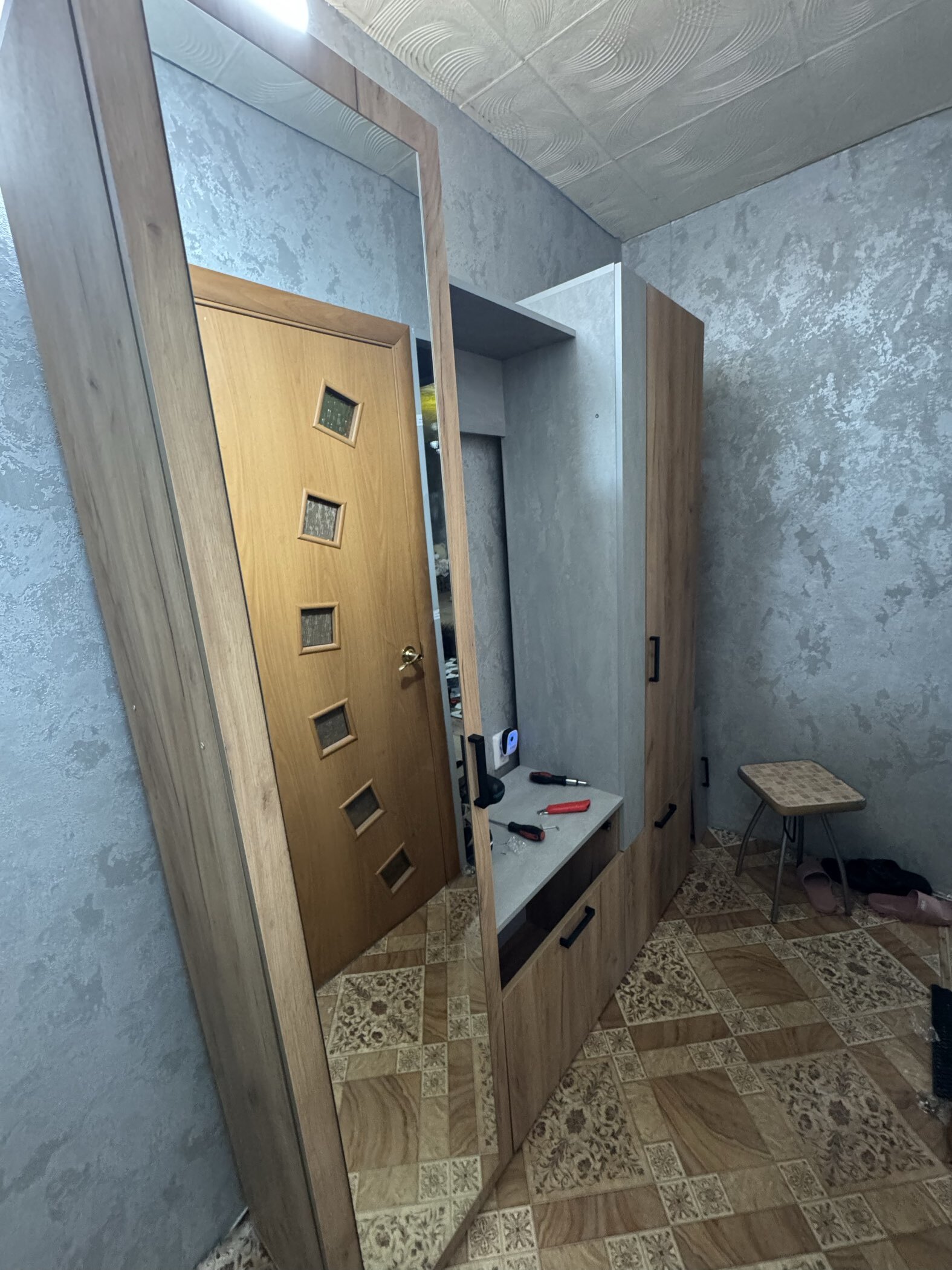 Фотография покупателя товара Прихожая Прайм-1, 1650х374х2020, Дуб крафт золотой/Бетонный камень - Фото 1