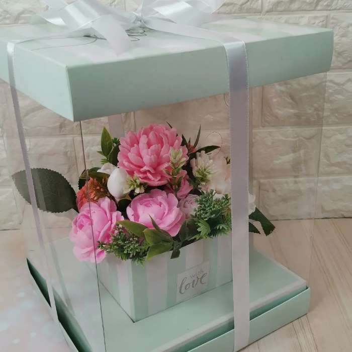 Фотография покупателя товара Коробка подарочная для цветов с вазой и PVC окнами складная, упаковка, «With love», 23 х 30 х 23 см - Фото 6