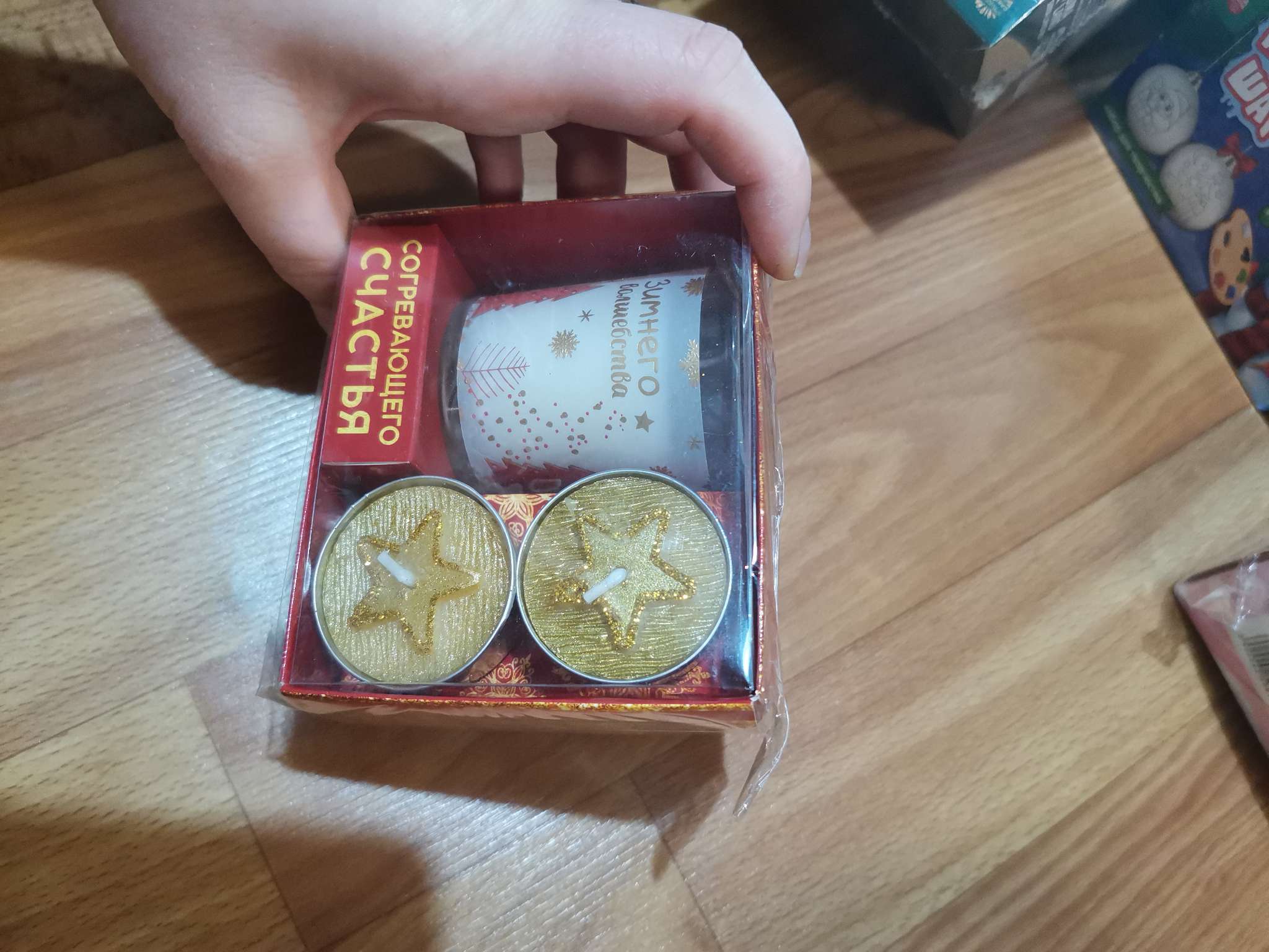 Фотография покупателя товара Подарочный набор новогодних свечей «Зимнего волшебства», 11×5.6×9.8 см - Фото 2