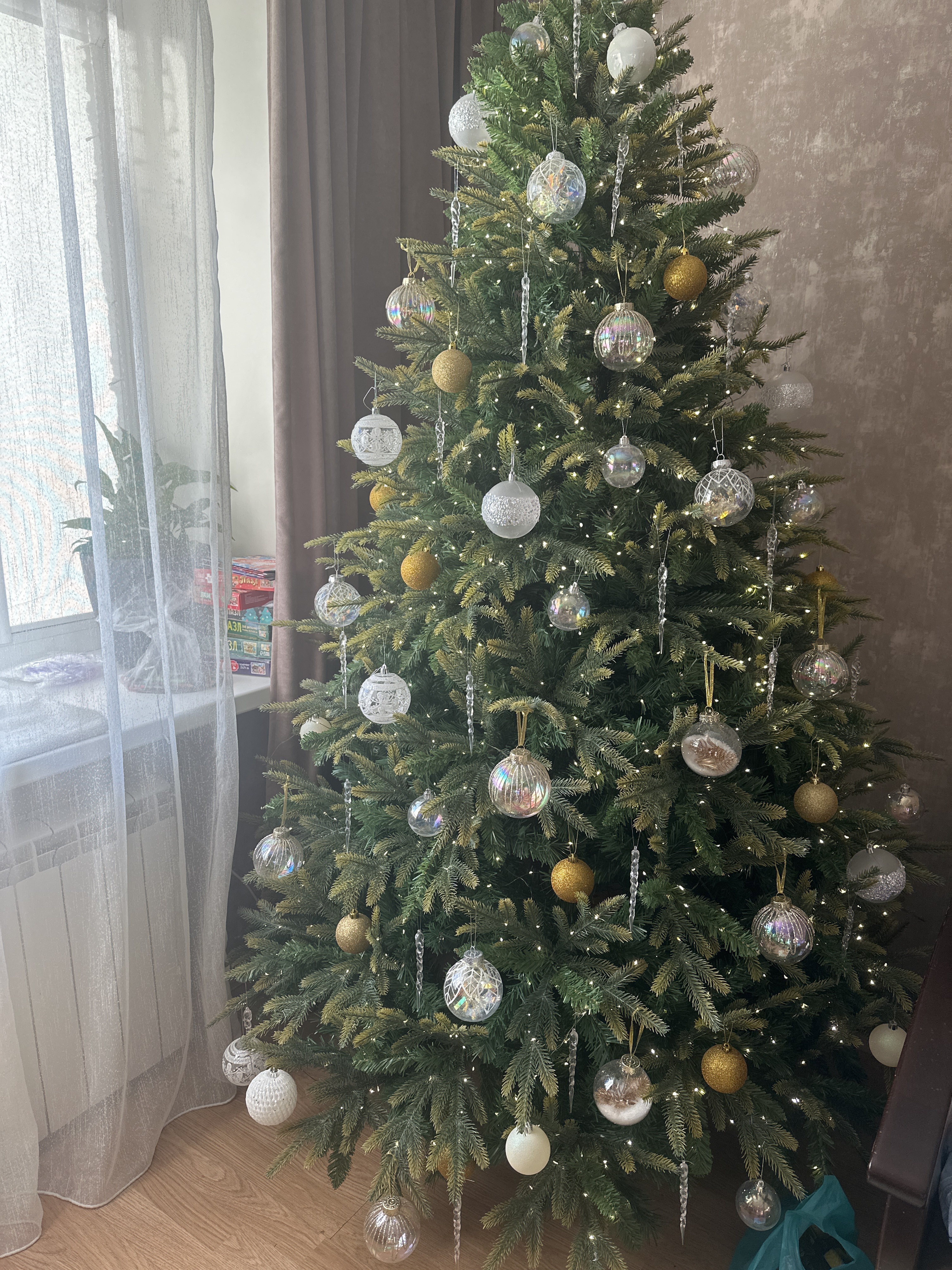 Фотография покупателя товара Ёлочные игрушки «Фейерверк», шары новогодние, d=8 см, набор 2 шт., золотистый - Фото 5