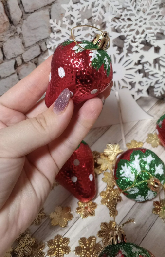 Фотография покупателя товара Ёлочные игрушки 6 шт. «Клубничка» 4×6 см, красный - Фото 7