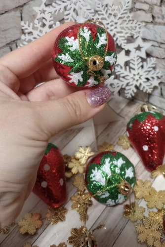 Фотография покупателя товара Ёлочные игрушки 6 шт. «Клубничка» 4×6 см, красный - Фото 11