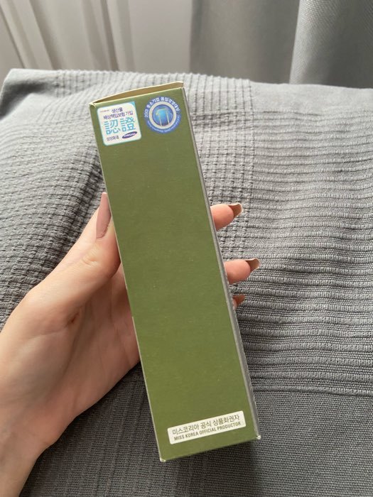 Фотография покупателя товара Очищающая пенка 3W CLINIC для улучшения тона лица с экстрактом зелёного чая, 100 мл