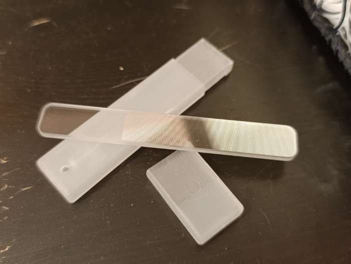 Фотография покупателя товара Пилка стеклянная для ногтей, лазерная, 9 см, в пластиковом футляре - Фото 7