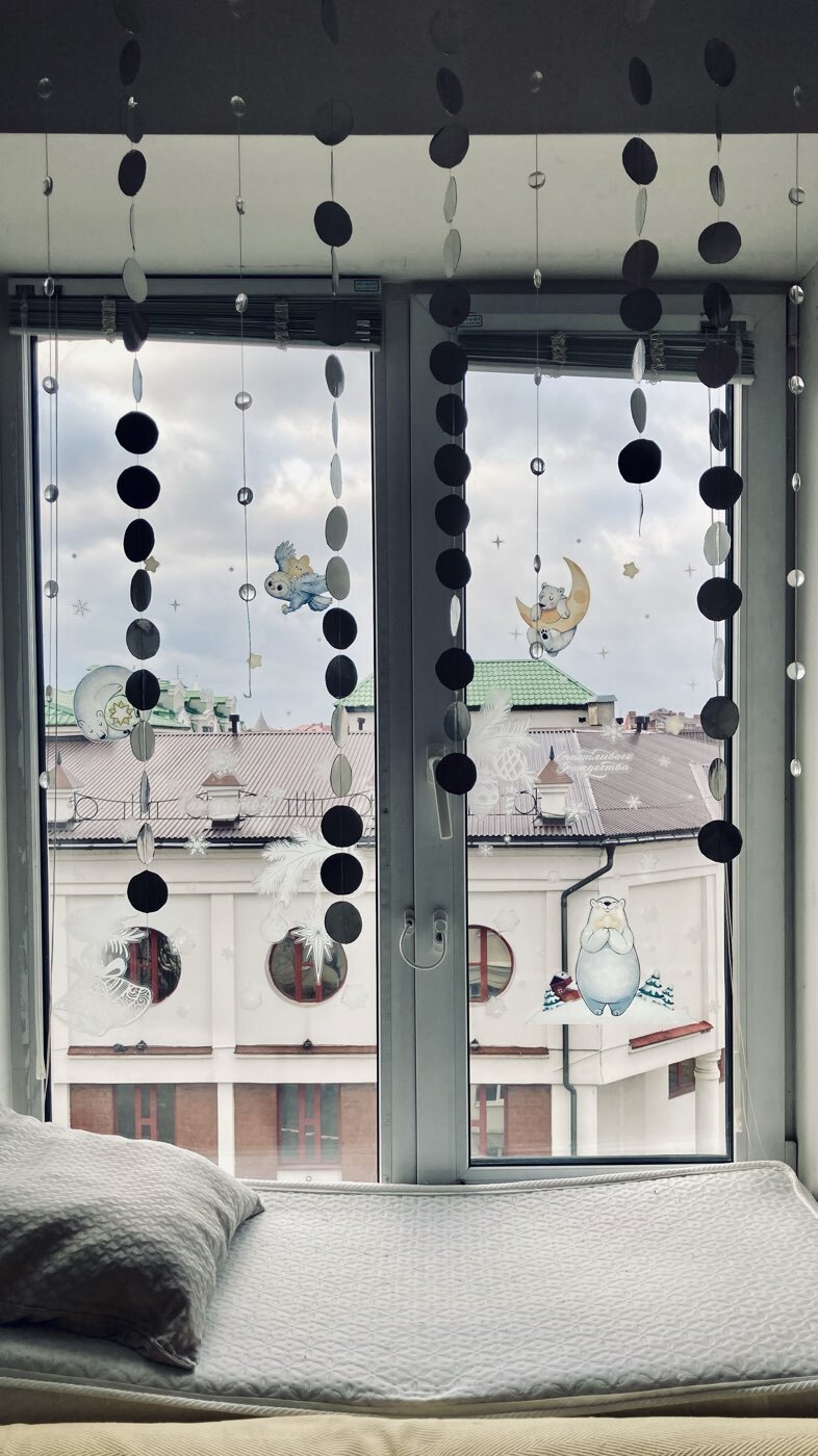 Фотография покупателя товара Наклейки новогодние на окна «Рождество время чудес», на Новый год, 33 х 55 см. - Фото 1