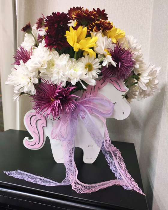 Фотография покупателя товара Кашпо деревянное 21.5×7×21 см уникальное "Единорог", белый розовый - Фото 2