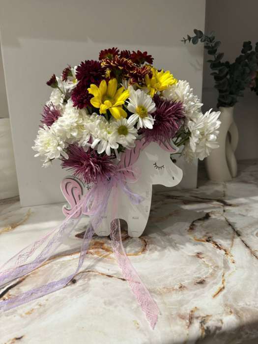 Фотография покупателя товара Кашпо деревянное 21.5×7×21 см уникальное "Единорог", белый розовый - Фото 1