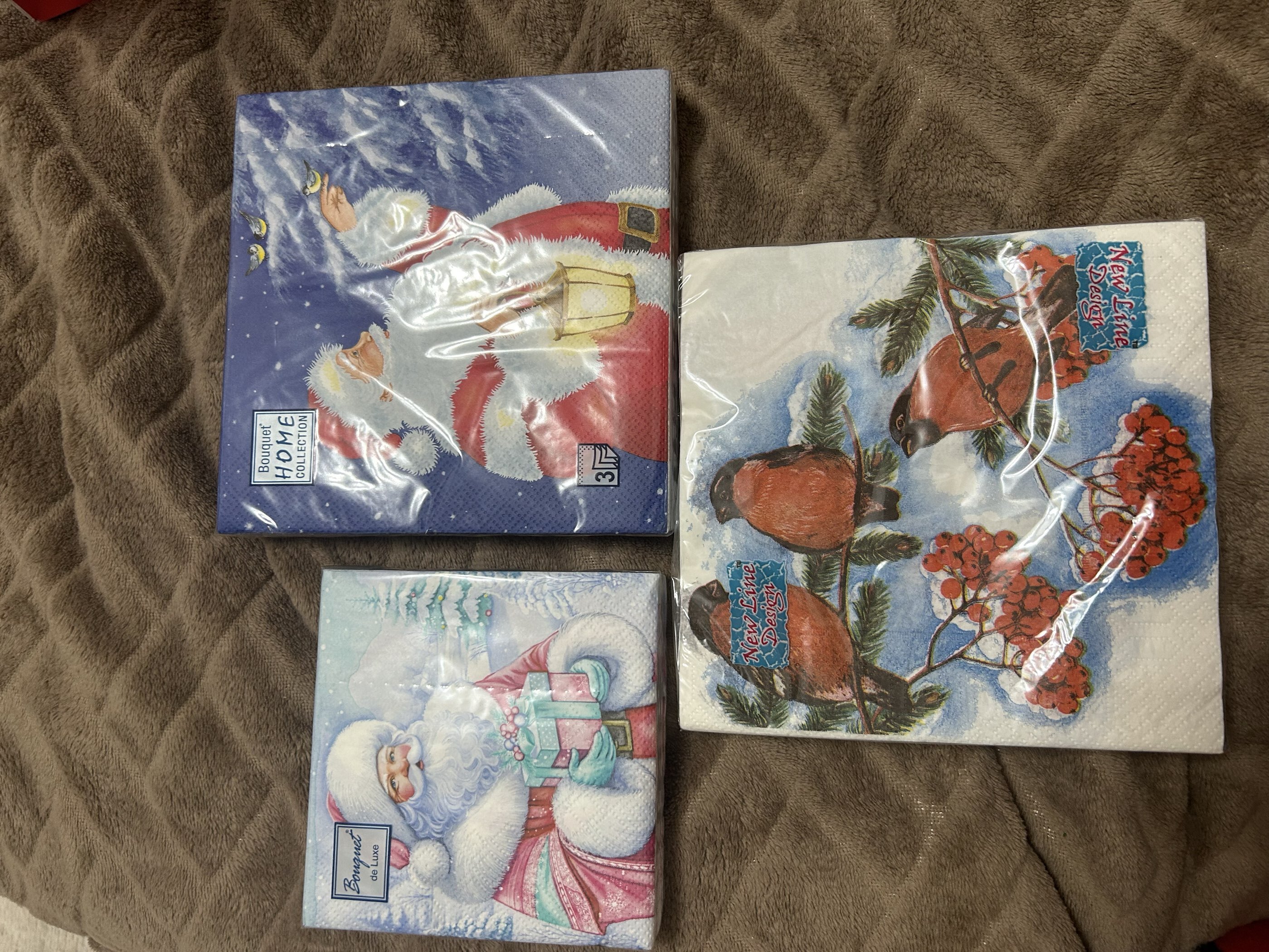 Фотография покупателя товара Салфетки новогодние бумажные «Мандарин», 24×24 см, 50 шт. - Фото 2