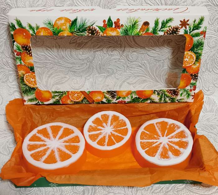 Фотография покупателя товара Коробка для шоколада новогодняя «Снежная сказка», с окном, 16×8×1.5 см - Фото 3