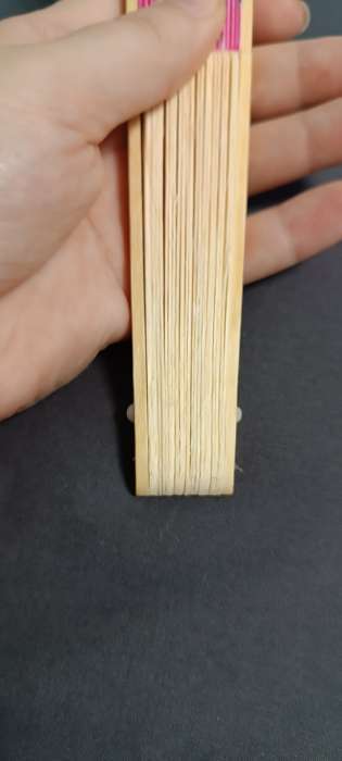 Фотография покупателя товара Веер складной h=21 см «Цветы», с чехлом, розовый - Фото 3