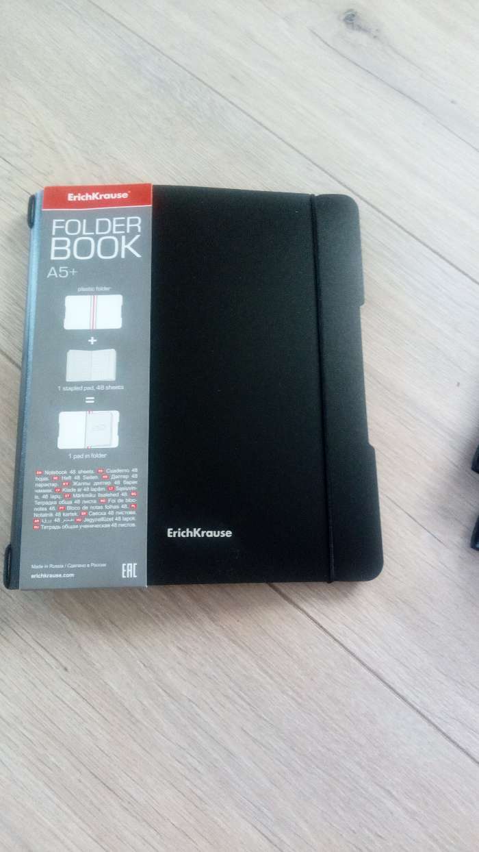 Фотография покупателя товара Тетрадь А5+, 48 листов в клетку ErichKrause "FolderBook", сменная пластиковая обложка, блок офсет, чёрная - Фото 4